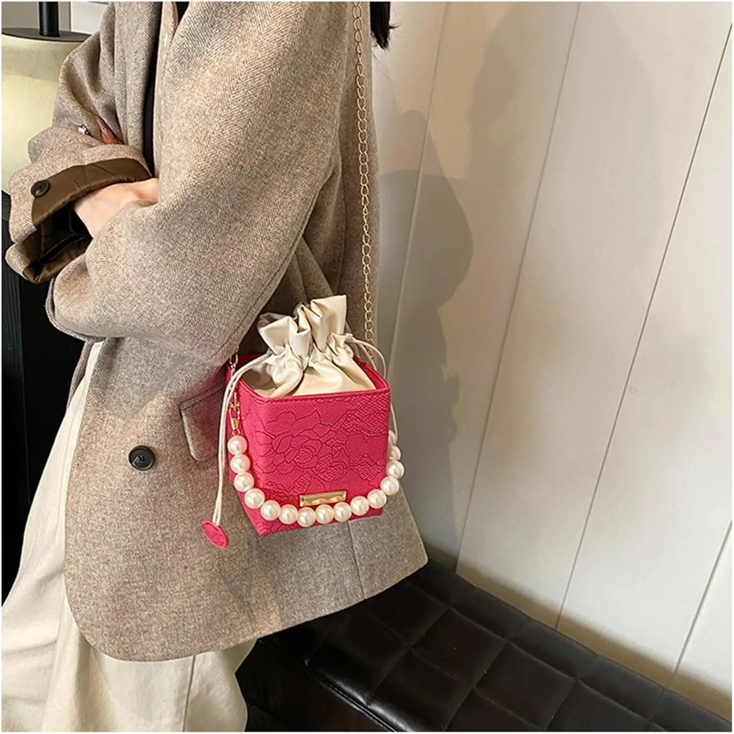 Ladies bucket bag Pearl portable handbag