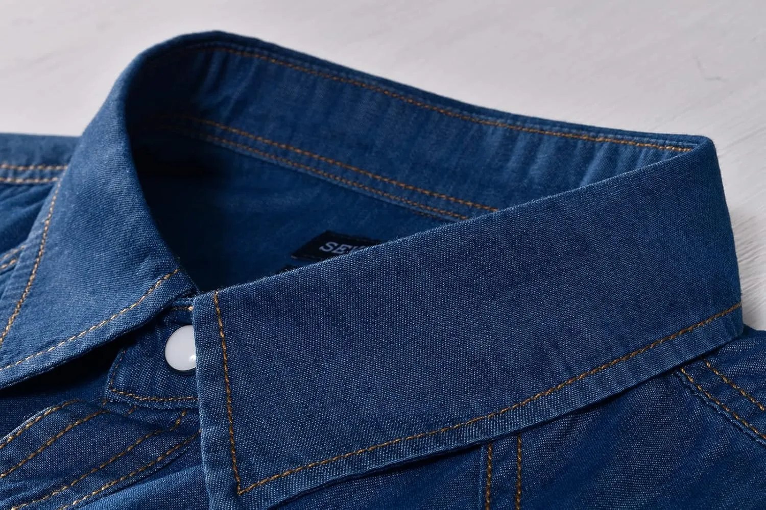 Men's Long Sleeve Double Pocket Snap Denim Shirt