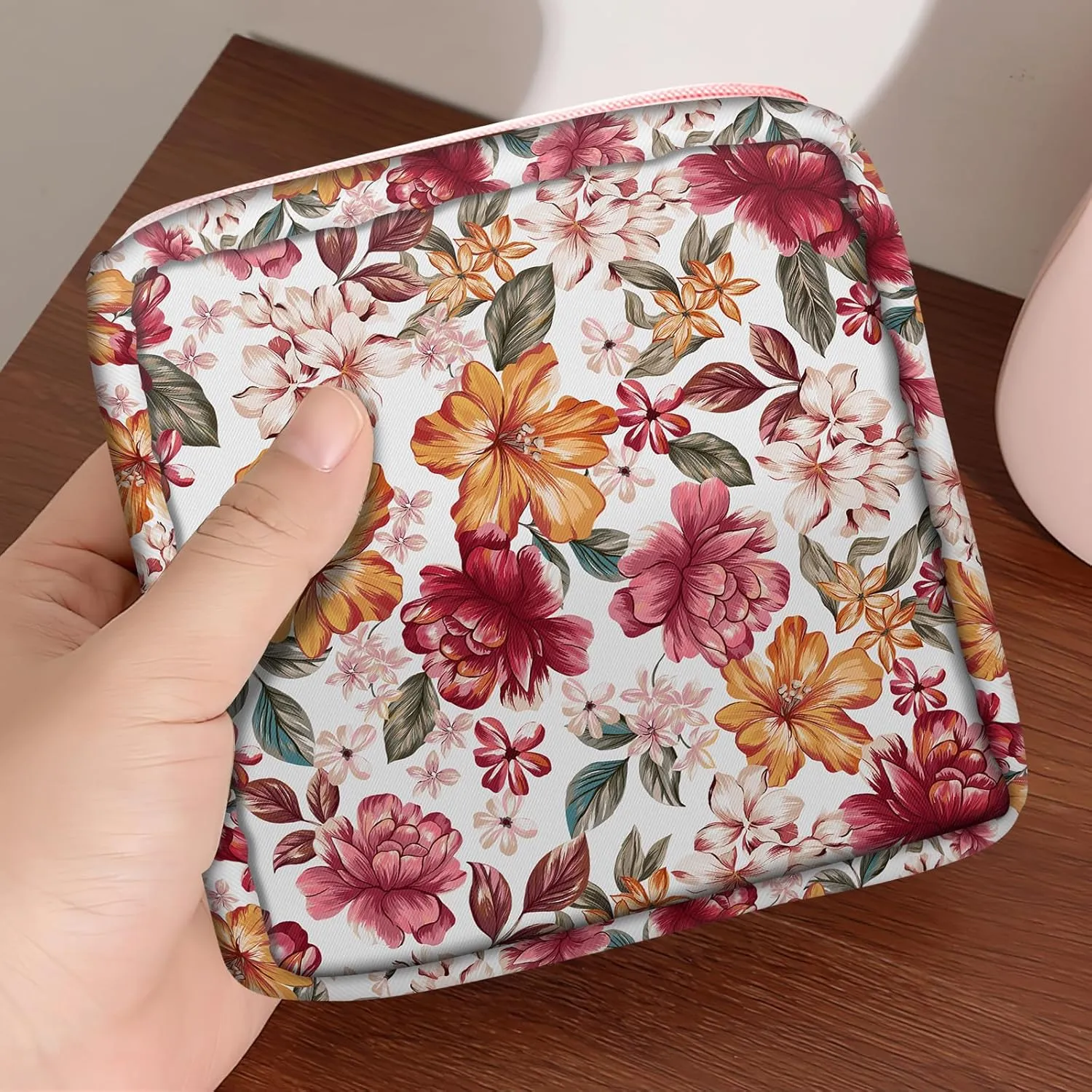 Travel Makeup Bag, Cute Cosmetic Bag Toiletry Bag for Women, Mini Make Up Pouches, Purse Cosmetic Organizer Cute Colorful Flowers