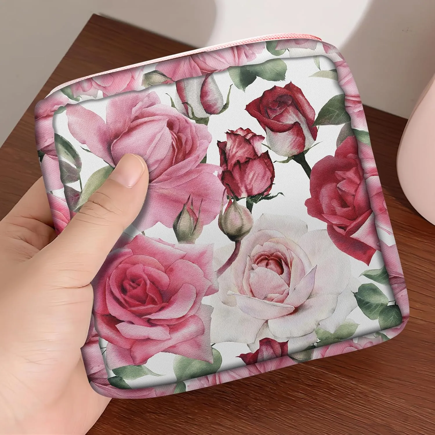 Travel Makeup Bag, Cute Cosmetic Bag Toiletry Bag for Women, Mini Make Up Pouches, Purse Cosmetic Organizer Cute Pink Flowers