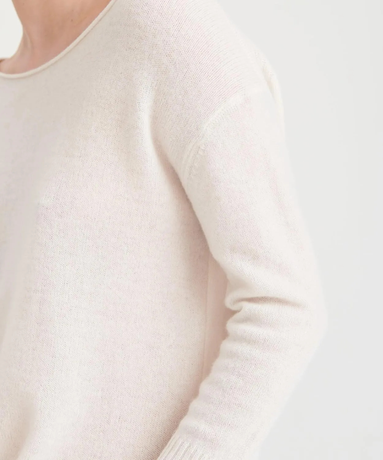 Women's Cashmere Boatneck Sweater